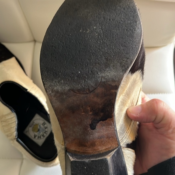 Vintage cowhide shoe boots does have heel wear but overall very good condition - Picture 7 of 11